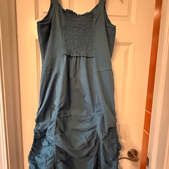 XCVI Wearables Nora Midi Dress - Picture 5 of 5